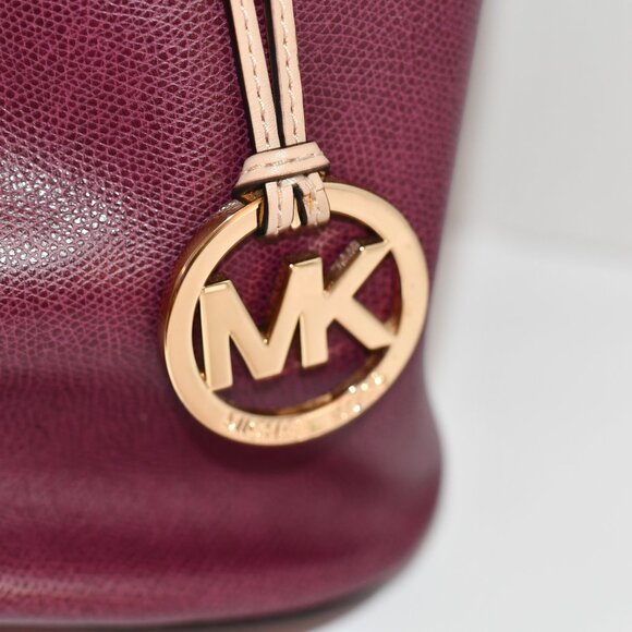 Pre-Owned Michael Kors Pebbled Leather Tote – Burgundy – Gold MK Charm – Adjusta - Picture 4 of 7